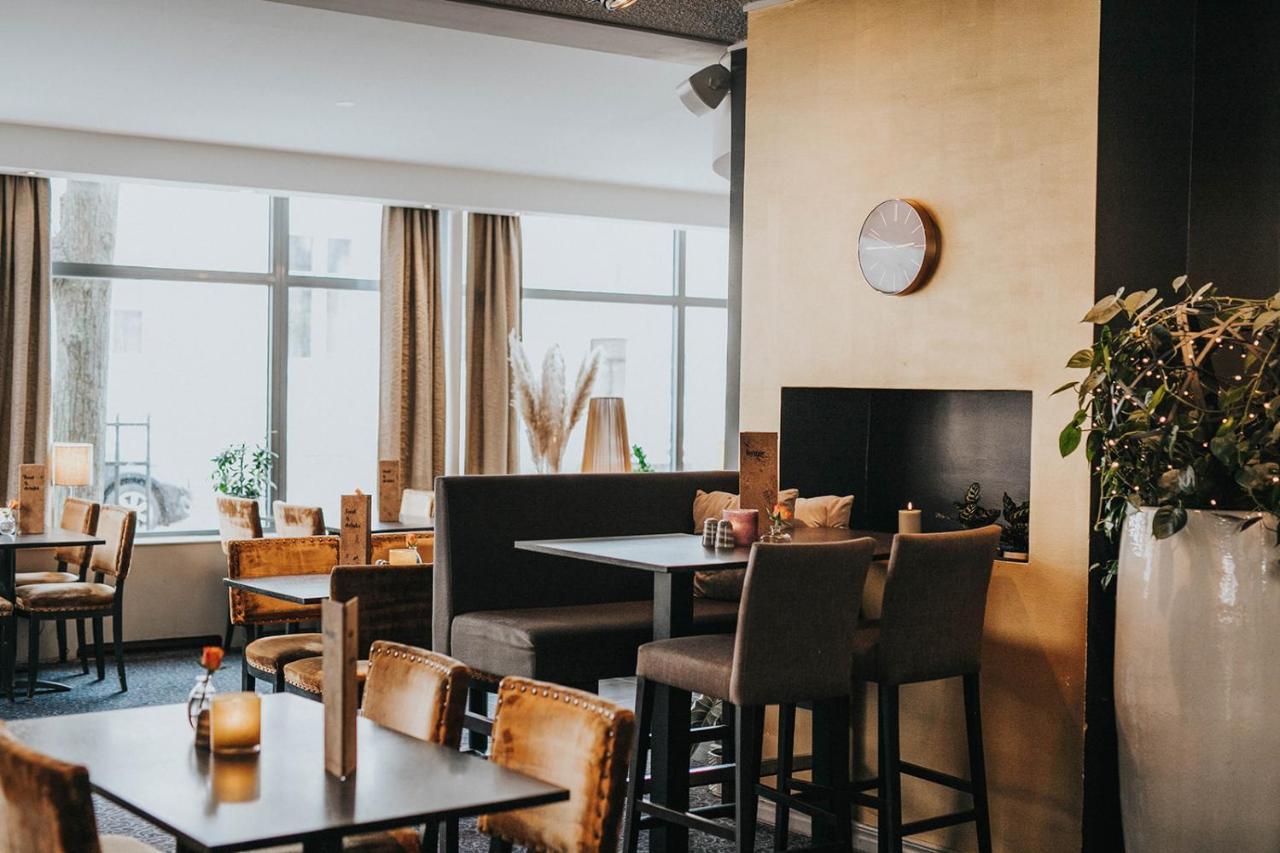 Home Hotel Majoren Skovde Ngoại thất bức ảnh